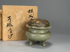 中国古玩 北宋 耀州窯 刻画文青磁花瓶 時代 箱付 - メルカリ