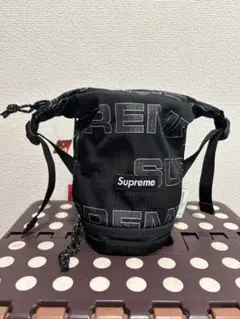 2026年最新】Supremeサコッシュの人気アイテム - メルカリ