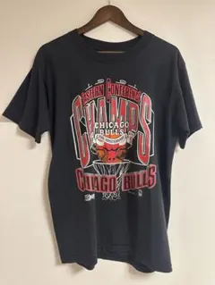 3696 ブルズ NBA タズマニアンデビル Tシャツ ビッグプリント 黒