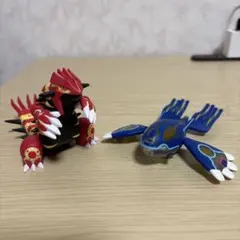 【モンコレ】　ポケモンフィギュア　ゲンシグラードン　ゲンシカイオーガ