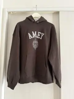 ブラウン パーカー