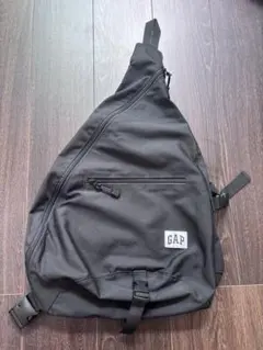 GAP ワンショルダーバッグ ボディバッグ ブラック