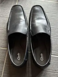 Clarks artisan ブラック ローファー