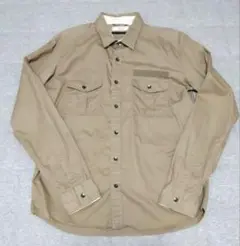 ikka イッカ ベージュ 長袖シャツ ポケット付き