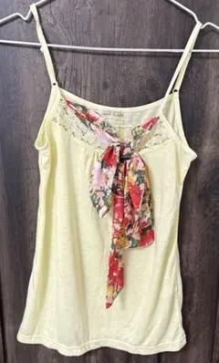 新品未使用　NICECLAUP ナイスクラップ　黄色　イエロー　キャミソール F