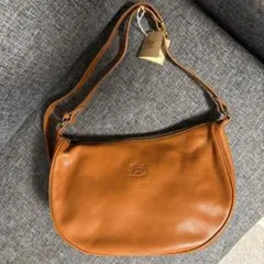 ⭐︎イルビゾンテ⭐︎レザーショルダーバッグ
