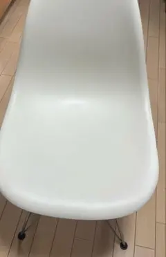 イームズ ハーマンミラー