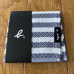 新品未使用　agnes b. タオルハンカチ mico ネイビーのサムネイル