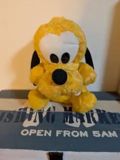 プルート★ぬいぐるみ★DISNEY★ディズニーランド★かご★ベビー★美品