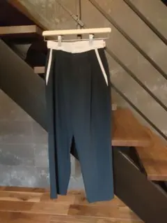 TONAL レディース　スラックス