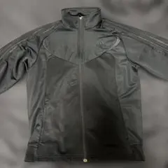 adidas ブラック ジャージジャケット