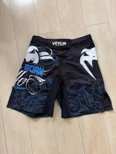 Venum グラフィックショートパンツ 黒/青