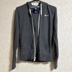 NIKE ジップアップスエット　Sサイズ