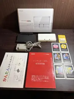Nintendo 3DS アイスホワイト 本体と付属品