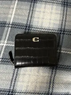 P-4886】COACH 二つ折り財布 クロコ型押し ブラック - メルカリ