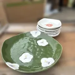 たち吉　大皿1枚　小皿5枚　花模様の食器セット