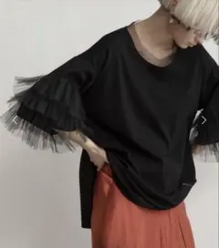AULA AILA チュールフリルスリーブTシャツ カットソー アウラアイラのサムネイル