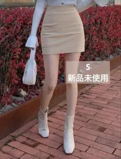 ミニスカート ベージュ タイトスカート Sサイズ