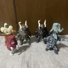 ガチャポン▪️ウルトラ怪獣5体　ガラモン・ミクラス色違・ジャミラ・ギガス　おまけ付