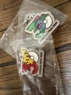 ポケモン 30周年 メタルチャームマスコット ピカチュウ　フシギバナ
