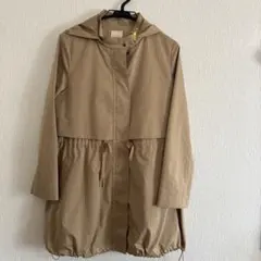 【スチェッソ】ワールド　フード付きベージュカジュアルコート