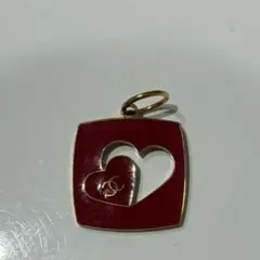 CHANEL シャネル 2026 バレンタイン 限定 レッドハートチャーム