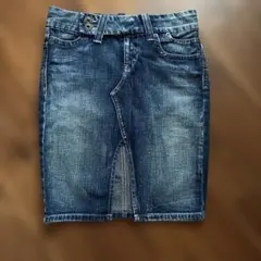 Item thumbnail for item 3b810a89-9bc1-49c2-a9c3-c250a570a6ae