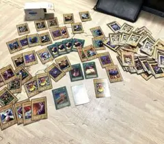【仕分け無し】 300枚以上 遊戯王OCG カード まとめ ファイル デッキ 仕分け無し】 300枚以上 遊戯王OCG カード まとめ ファイル デッキ