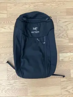 み*く様 ARC'TERYX スリングバッグ ボディバッグ クイバー quive