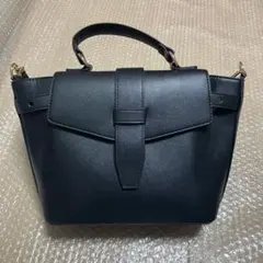 【美品】黒のショルダーバッグ ハンドル付き