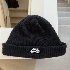 Nike SB 黒 ニット帽