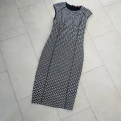 MaxMara 総柄　千鳥格子柄 半袖 ワンピース 　ロングワンピースのサムネイル