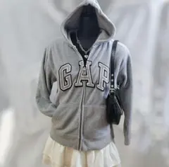 Item thumbnail for item 689a30f0-1160-44b3-9bcf-45749774d72a