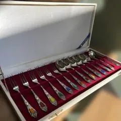 未使用 ROYAL WORCESTER カトラリー スプーン フォーク - メルカリ