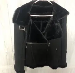 ファー ムートンコート