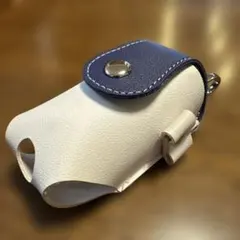 [使用一回のみ]ゴルフボールケース ホワイト ネイビー　合皮製