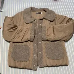 BeBe petits Pois Vert ブラウン ダウンコート 140