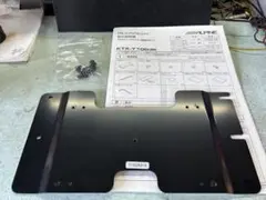 アルパインKTX-Y1003K 10型リアビジョン取付 ステーエスティマVOXYのサムネイル