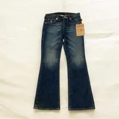 タグ付き　トゥルーレリジョン　フレア ブーツカット デニム サイズ8 キッズ