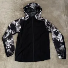 Puma ウィンドブレーカー　メンズSサイズ