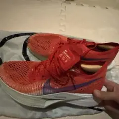 NIKEヴェイパーフライ3赤/青26.5JP