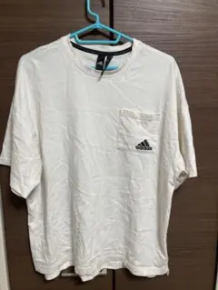 adidas ホワイト Tシャツ M ポケット付き