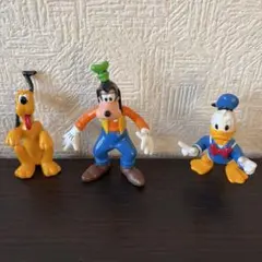 ディズニー フィギュア 三銃士 ミッキー ドナルド グーフィ - メルカリ