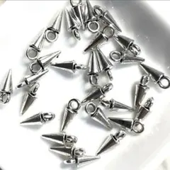 メタルコーン ミニ スパイクチャーム シルバー 10個セット スチームパンク