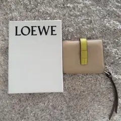 2025年最新】LOEWE 革素材：牛革 二つ折り財布の人気アイテム - メルカリ
