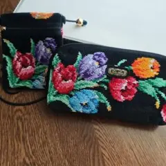 今日だけの価格！【新品】LakeAlster仕分けポーチショルダーチューリップ柄
