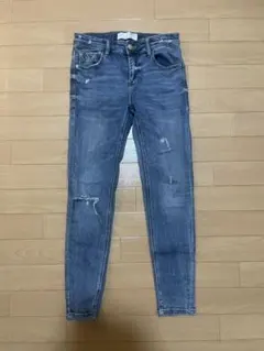 Stradivarius スキニーデニム ダメージ加工