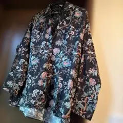 匿名配送　未使用　ZARA フローラルシャツ　ボタニカル　花柄のサムネイル