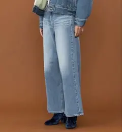 新品タグ付Leeデニムワイドパンツ