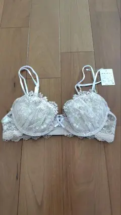 AMPHIブラジャー